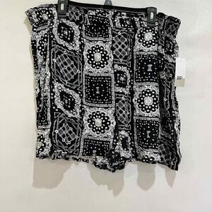 BP Womens 2X Bandana Print Shorts Elastic Waist Casual Comfy Black‎ White